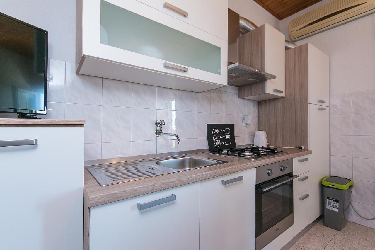 Apartments By The Sea Zivogosce - Blato, Makarska - 1057 Exteriör bild