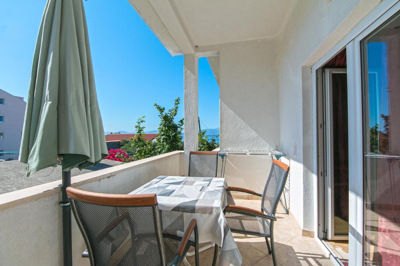 Apartments By The Sea Zivogosce - Blato, Makarska - 1057 Exteriör bild